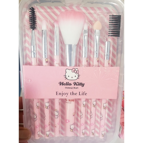 Hello Kitty Mocallure Lip Gloss Lipstick Kit Set NEW Gift Girl Make-Up Brushes - Picture 2 of 7